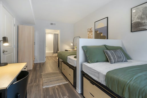 Student 3 Bedroom Apartments